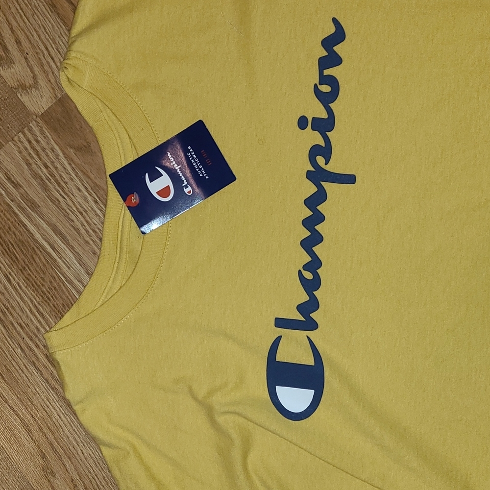 New Champion Classic Graphic Tee sizes XL and XXL